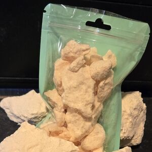 Honey Oat Bath Pebbles 🌚 Handmade Fizzy Rocks ~ Warm & Comforting Soak